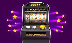 vip7 App Myanmar မိုဘိုင်းဖုန်းဖြင့် Slots Esports ကစားနေသောမြင်ကွင်း